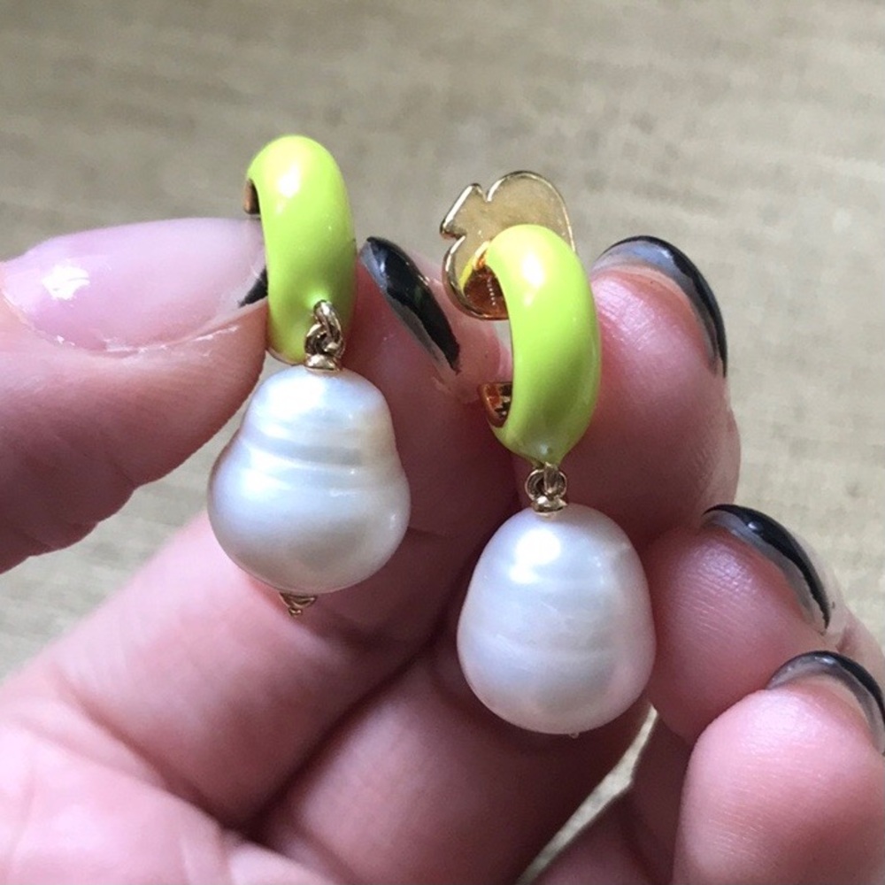 NWOT Kate Spade Neon Yellow/Green Enamel Huggie and Pearl Candy Drop Earrings